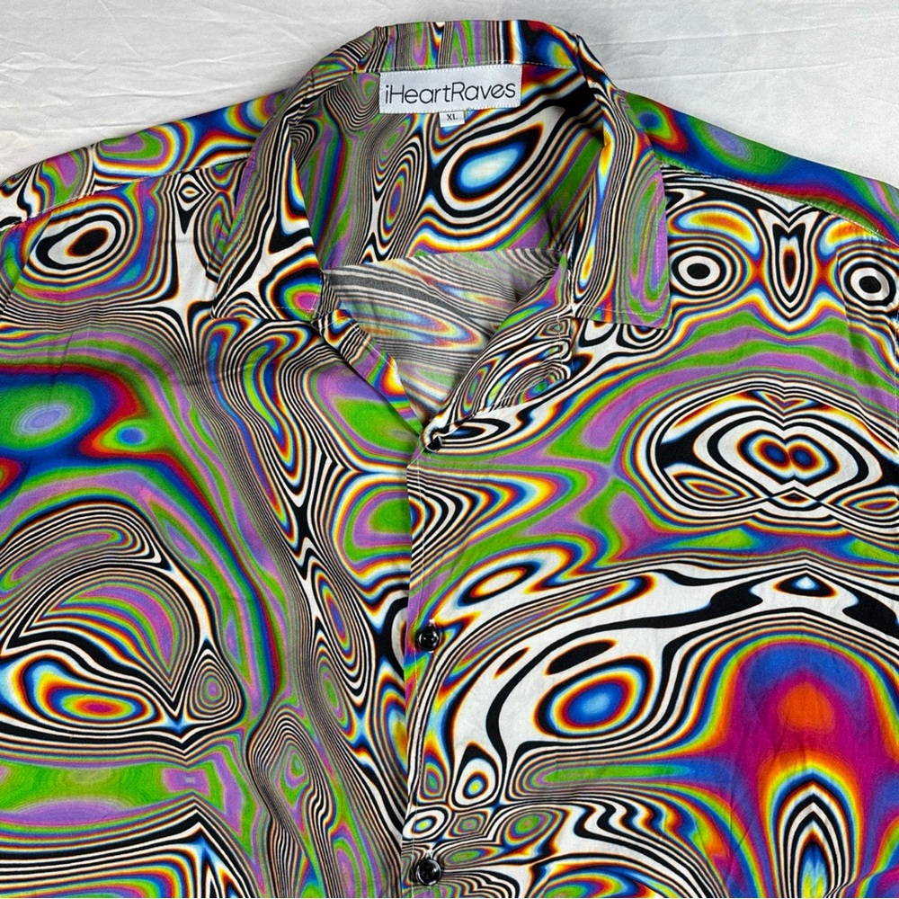 iHeartRaves Psychedelic Swirl Men's XL Shirt